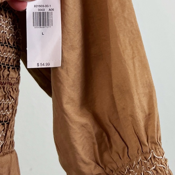 NWT Old Navy Fit & Flare Off the Shoulder Cotton Poplin Smocked Maxi Dress Tan - Picture 4 of 7